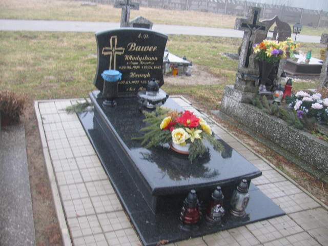 Grób Henryk Bawer