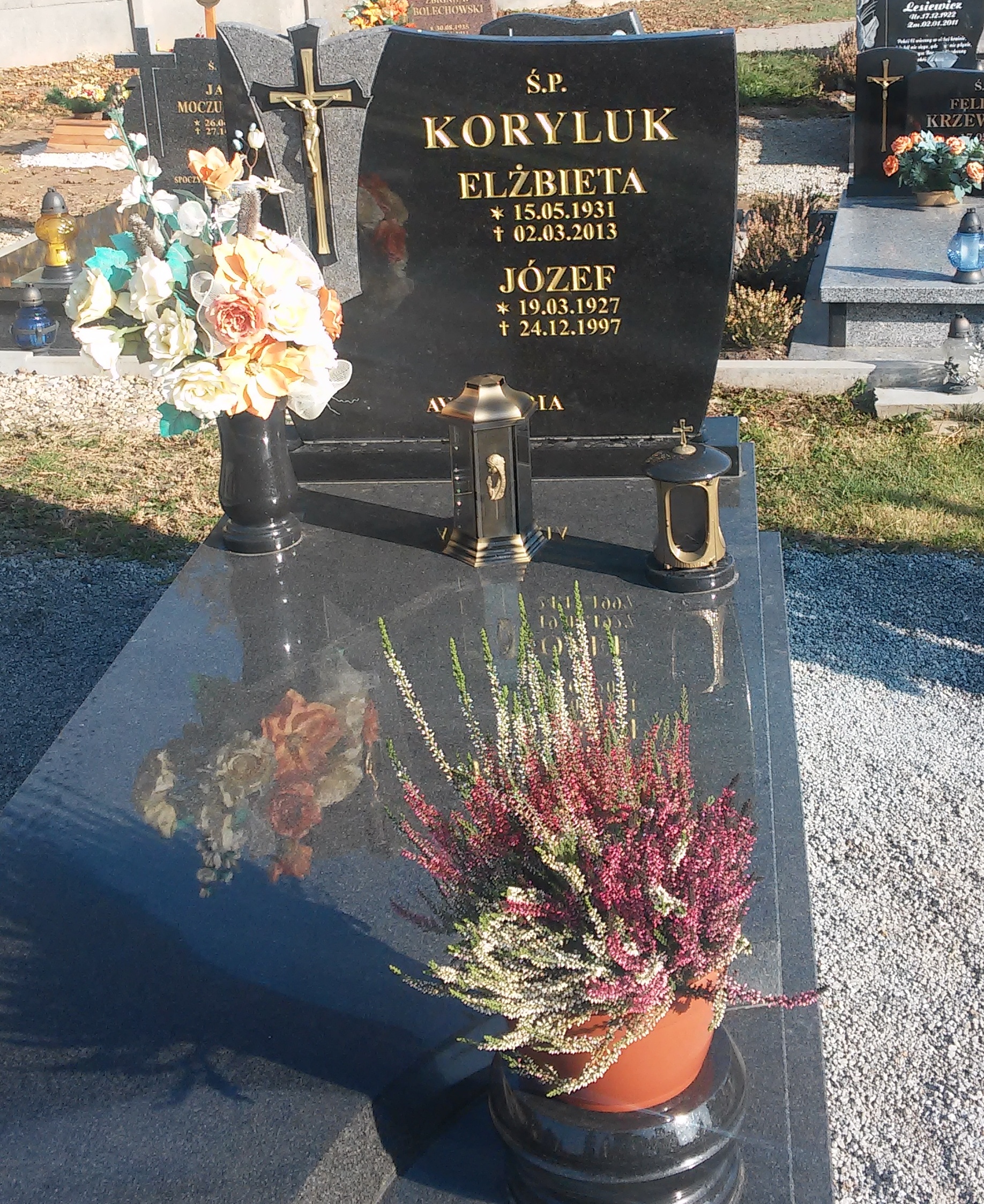 Grób Józef Koryluk