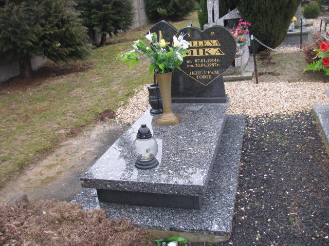 Grób Helena Mika