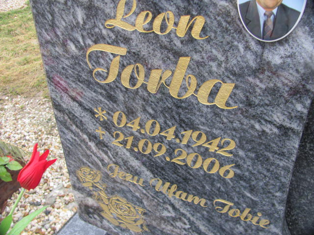 Grób Leon Torba